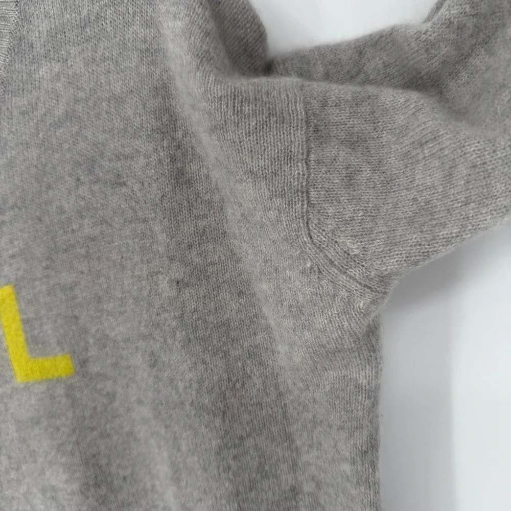 SKULL CASHMERE X SOULCYCLE 'SOUL' CREWNECK‎ CASHMERE SWEATER MEDIUM -- NOTE FLAW